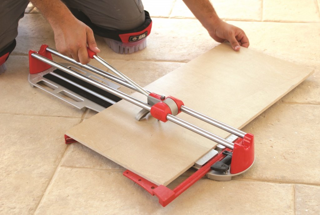 Плиткорез ручной с футляром STAR-40-N PLUS-Set RUBI 12996 2.jpg Плиткорез ручной с футляром STAR-40-N PLUS-Set RUBI 12996 2.jpg